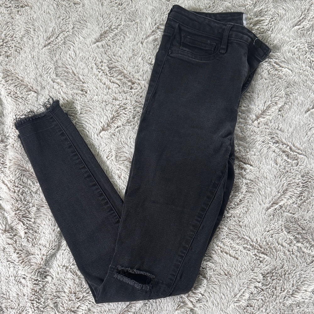 William Rast Black Distressed Skinny Jeans - Picture 4 of 4